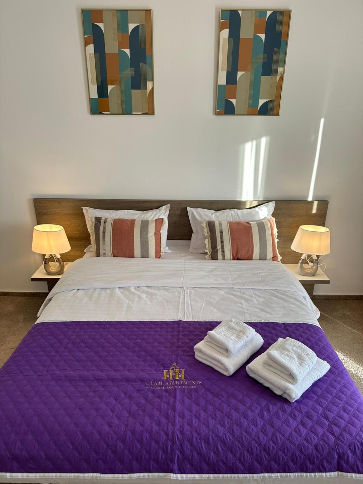 Luxury Glam Apartments & Studios Near Coresi Mall Брашов Экстерьер фото